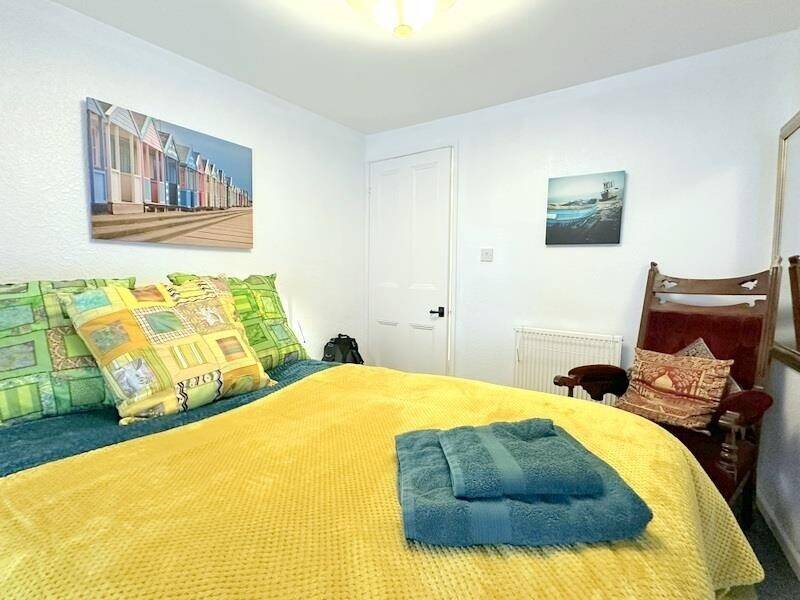 CAFE/RETAIL BUSINESS & BEAUTIFUL FAMILY HOME,  BARMOUTH, NORTH WALES FOR SALE