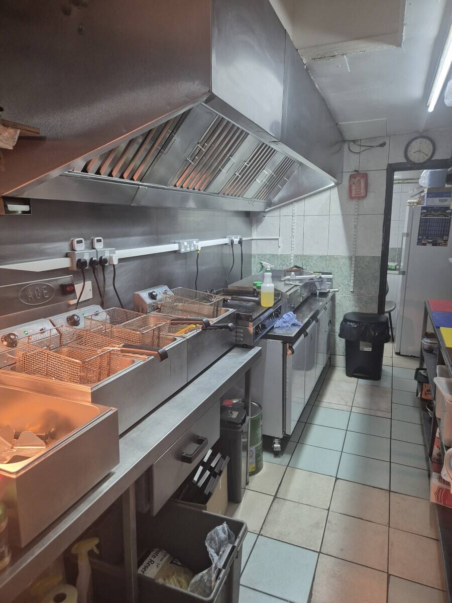 Fast food Dessert Takeaway shop for sale in Walsall Photo 14
