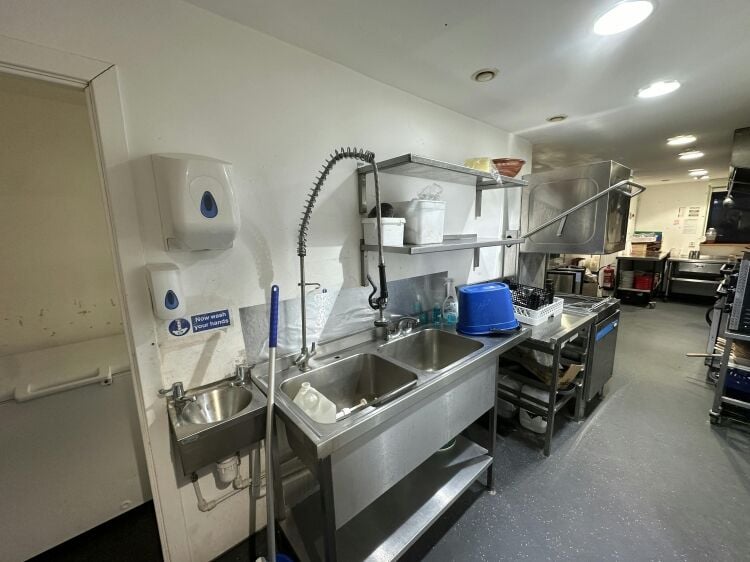 Multi Purpose Licensed Leisure Premises in Paisley. Suited to cafe, soft play, restaurant and more