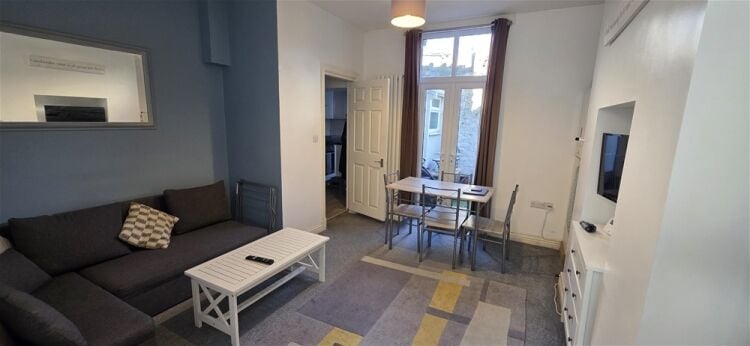 Auction Lot: 2 x Self-Contained Investments Flats, Torquay For Sale in Torquay