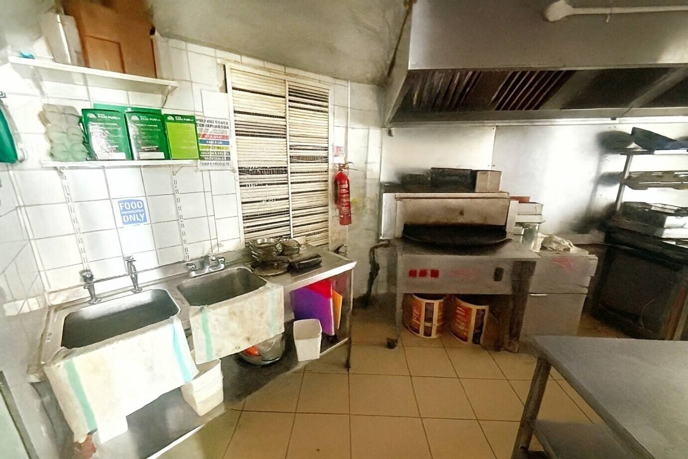### NON-TRADING BUSINESS ### RECENTLY CLOSED RESTAURANT WITH FULL A3 & ALCOHOL (2400) Photo 14