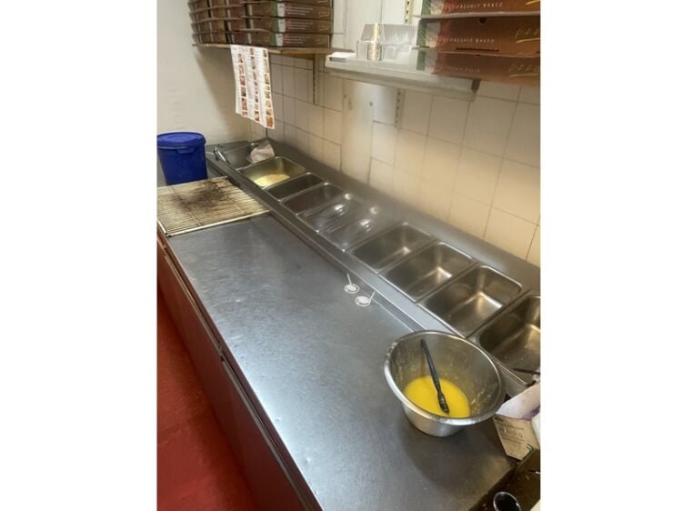 Slice Into Success: Sheffield’s Best Pizza Shop for Sale!