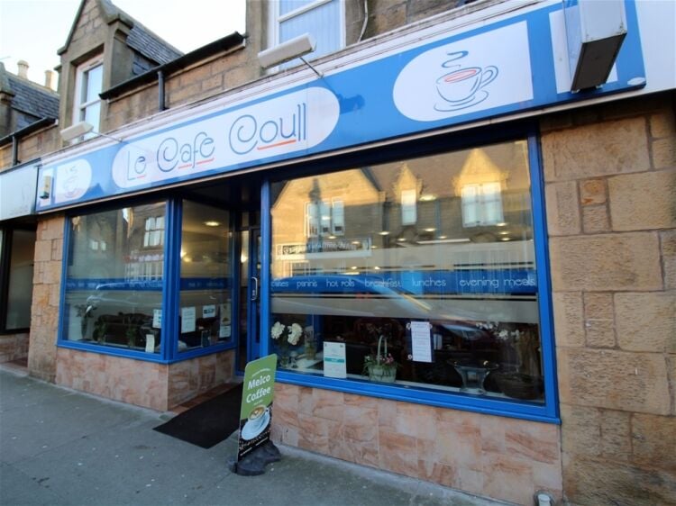 Le Café Coull