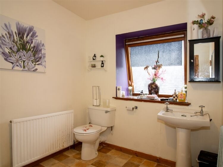 Somerdale Shop and Flat Photo 14