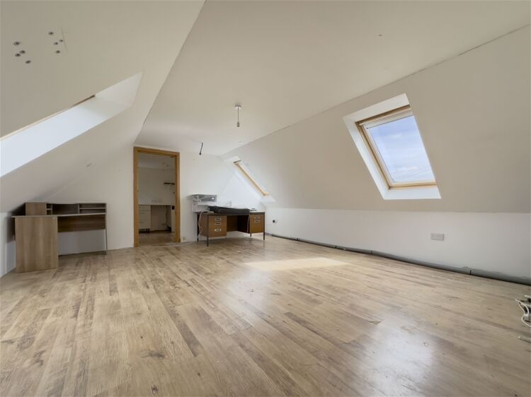 Dufftown Glassworks (Coffee Shop and Development Unit) Photo 14