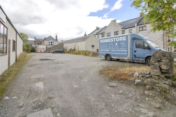 Investment Unit Opportunity – Retail Unit with Office Space & Yard