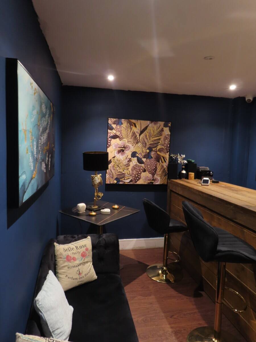 BAR  sale &pound;7,000. let @ &pound;1,500 per month . Rent Advance 3 months &pound;4,500 . 3 year lease initially . A Photo 14