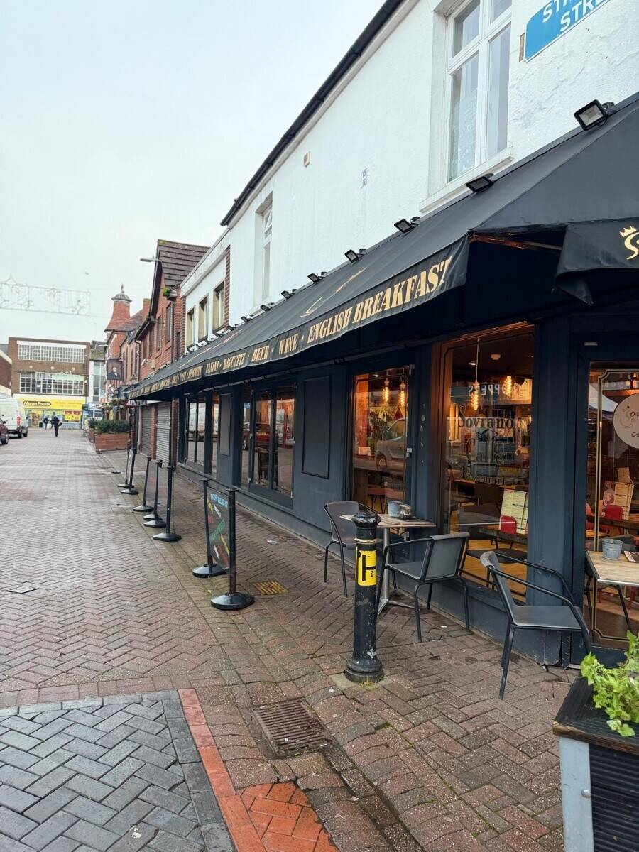 Italian restaurant for sale in nuneaton Photo 14