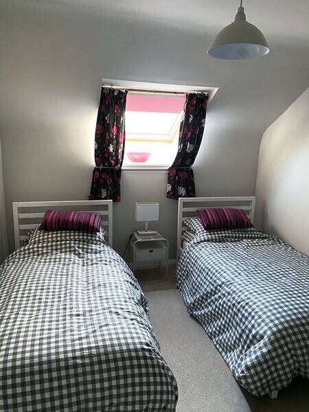 Fantastic multi income venue including café, retail space and 4 bed owners accommodation Photo 14