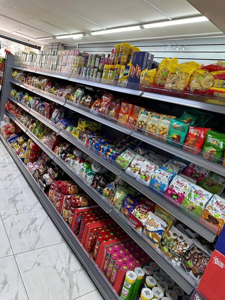 European products supermarket & Off Licence in the most popular street (Queens Road) in Nuneaton 