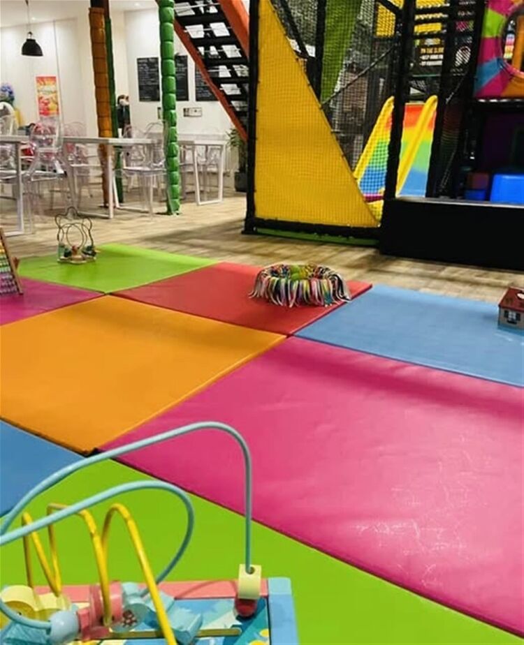 POPULAR SOFT PLAY CENTRE AND CAFÉ Photo 14