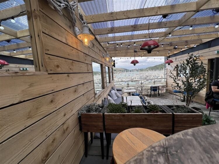 Exceptional Trading Opportunity in an Iconic Riverside Location For Sale in Dartmouth