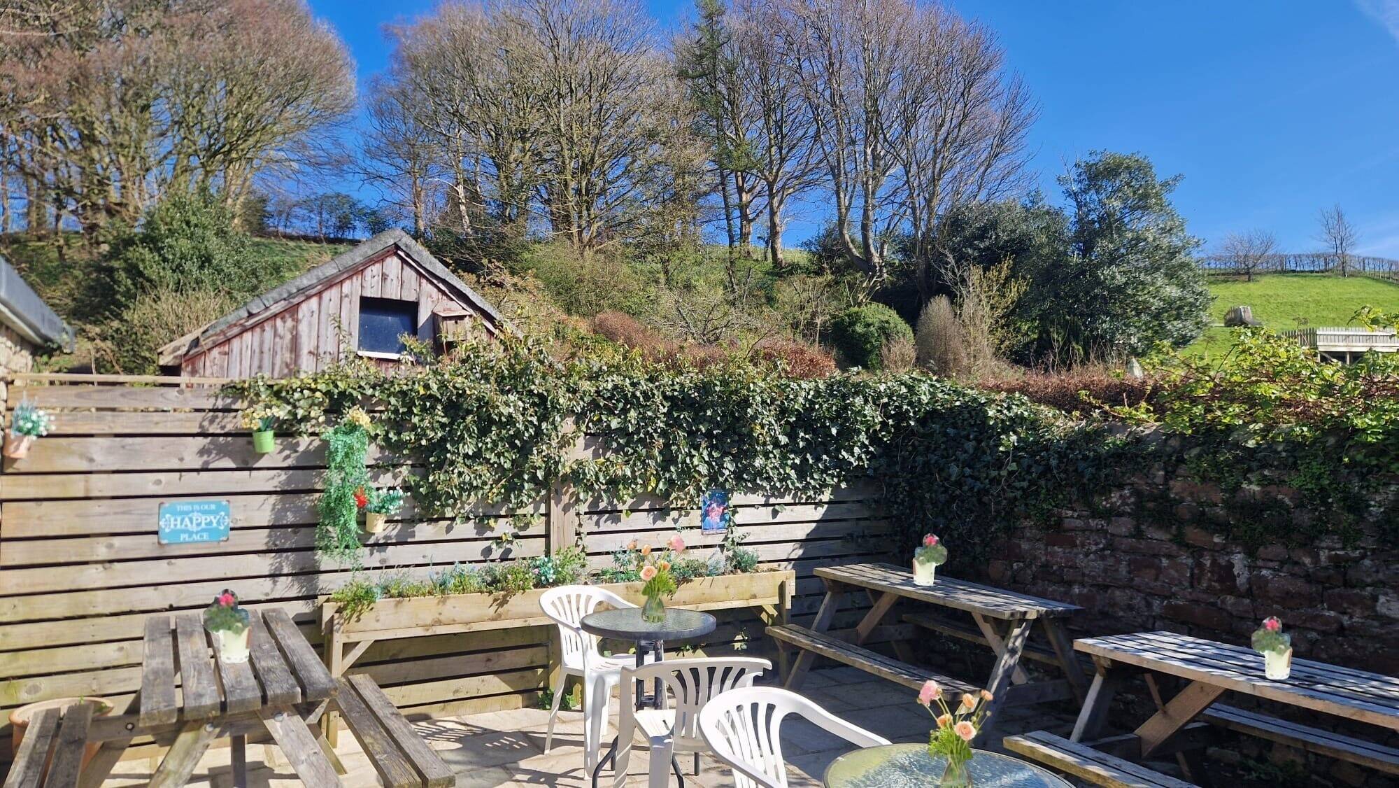 Freehold Licensed Village Tea Room Café Post Office Gifts Living Accommodation Hornby Lancashire