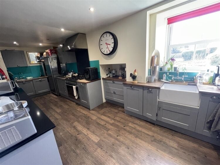 Charming Boutique Guest House set in the heart of the South Hams For Sale in Kingsbridge