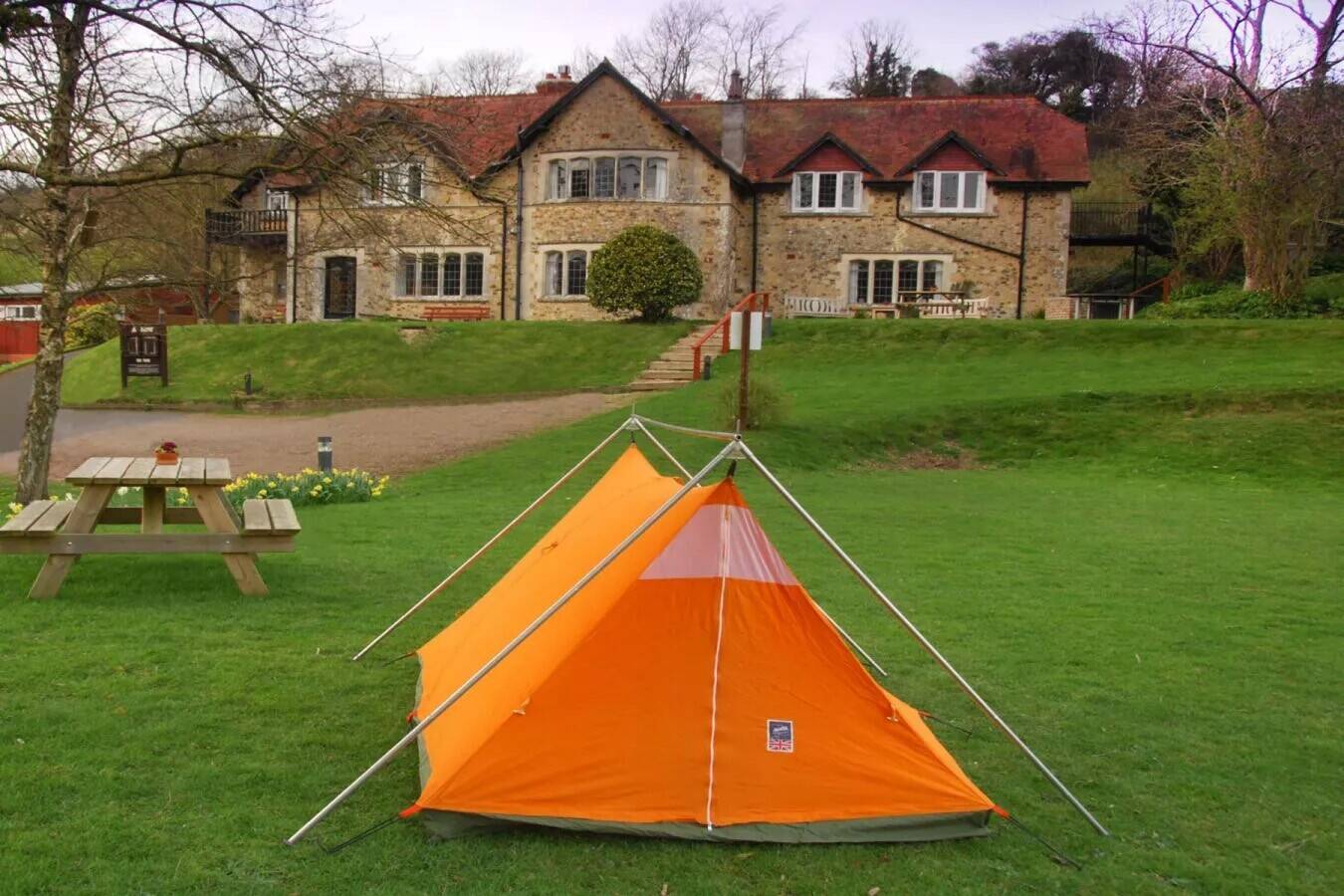 YHA BEER - 8/10 BEDROOM HOSTEL IN PICTURESQUE EAST DEVON VILLAGE ON JURASSIC COAST Photo 13