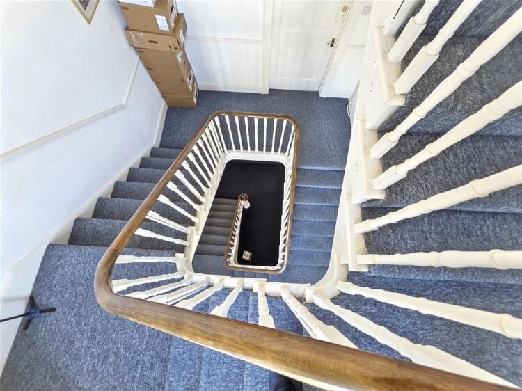 Auction Lot: Mixed-use Investment Property - Paignton Devon For Sale in Paignton Photo 14