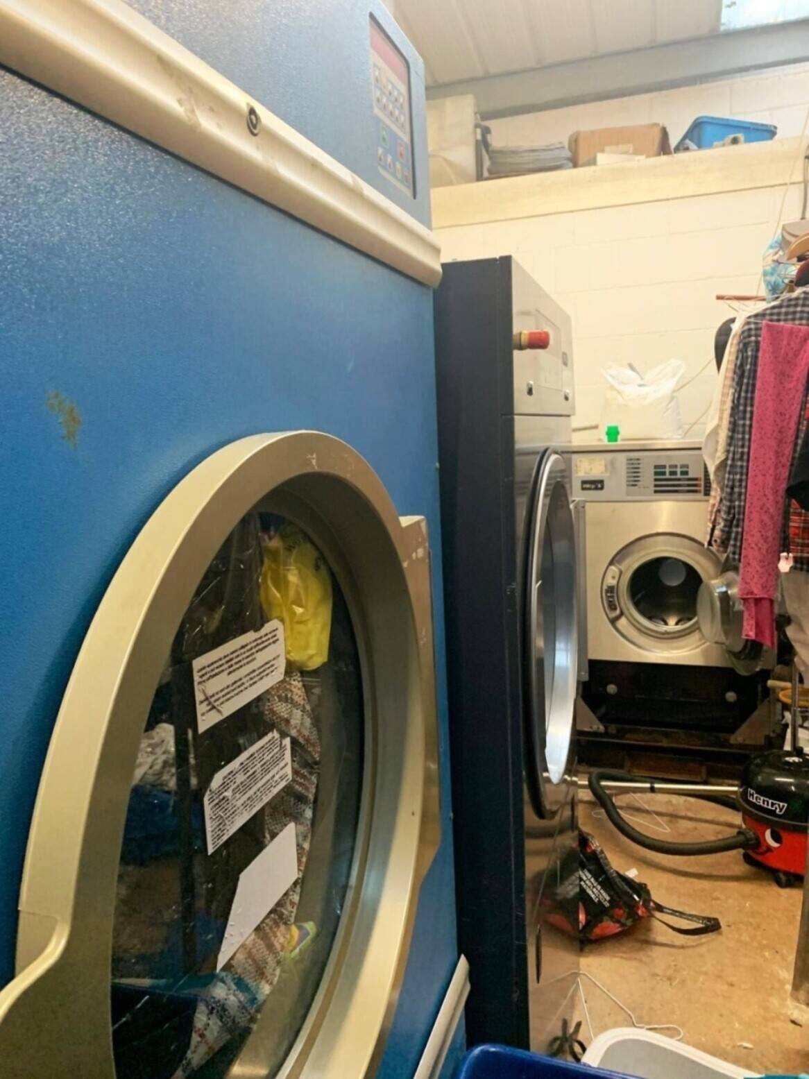 DRYCLEANER / LAUNDRY & SERVICED WASHES FOR SALE IN BARNSTAPLE, DEVON Photo 14