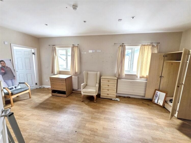 Auction Lot: Virtual Freehold - Former care home suitable for alternative use (STP) For Sale Photo 14