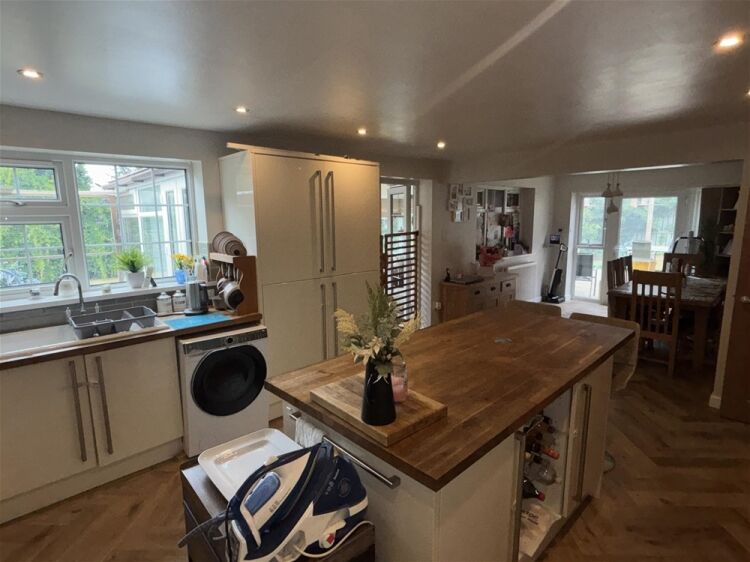 Kennels, Cattery & Equestrian businesses For Sale in Beverley
