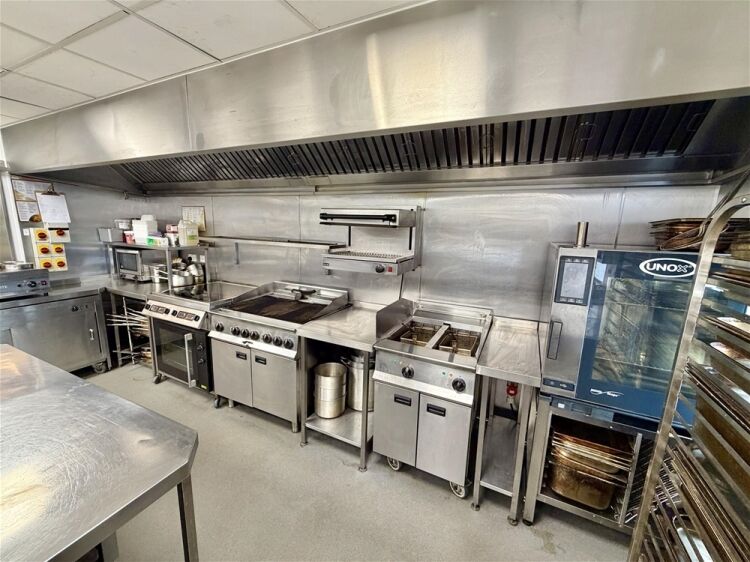 Restaurants For Sale in Birkenshaw Photo 14