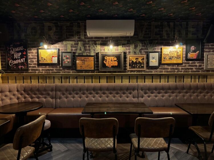 Woodpecker Restaurant & Bar
