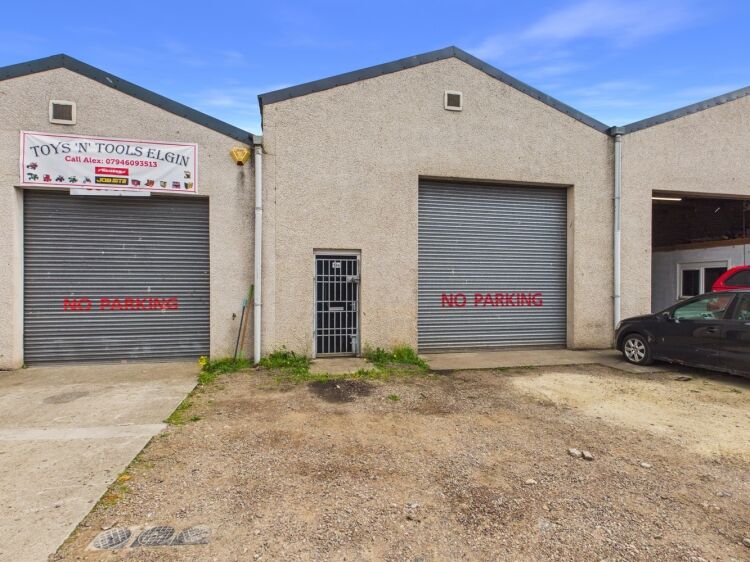 Three-Phase Powered Elgin Industrial Unit Available To Lease