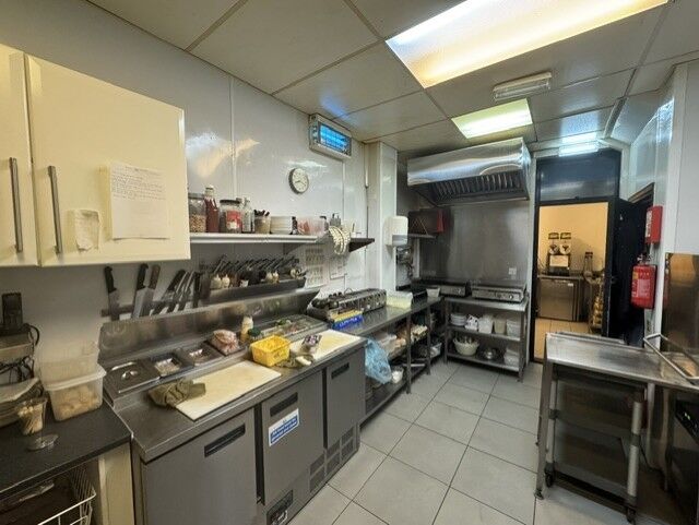 Established Leasehold Coffee Shop Located In Earlsdon, Coventry