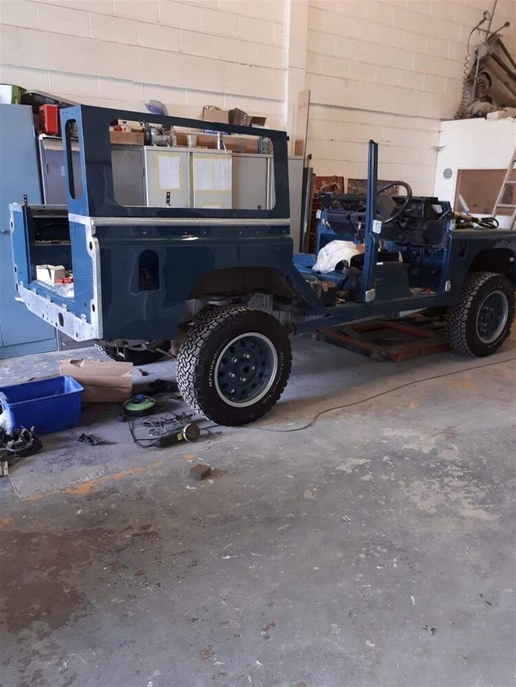 AUTO BODY REPAIRS & PAINT RESTORATION CENTRE NEAR EDINBURGH
