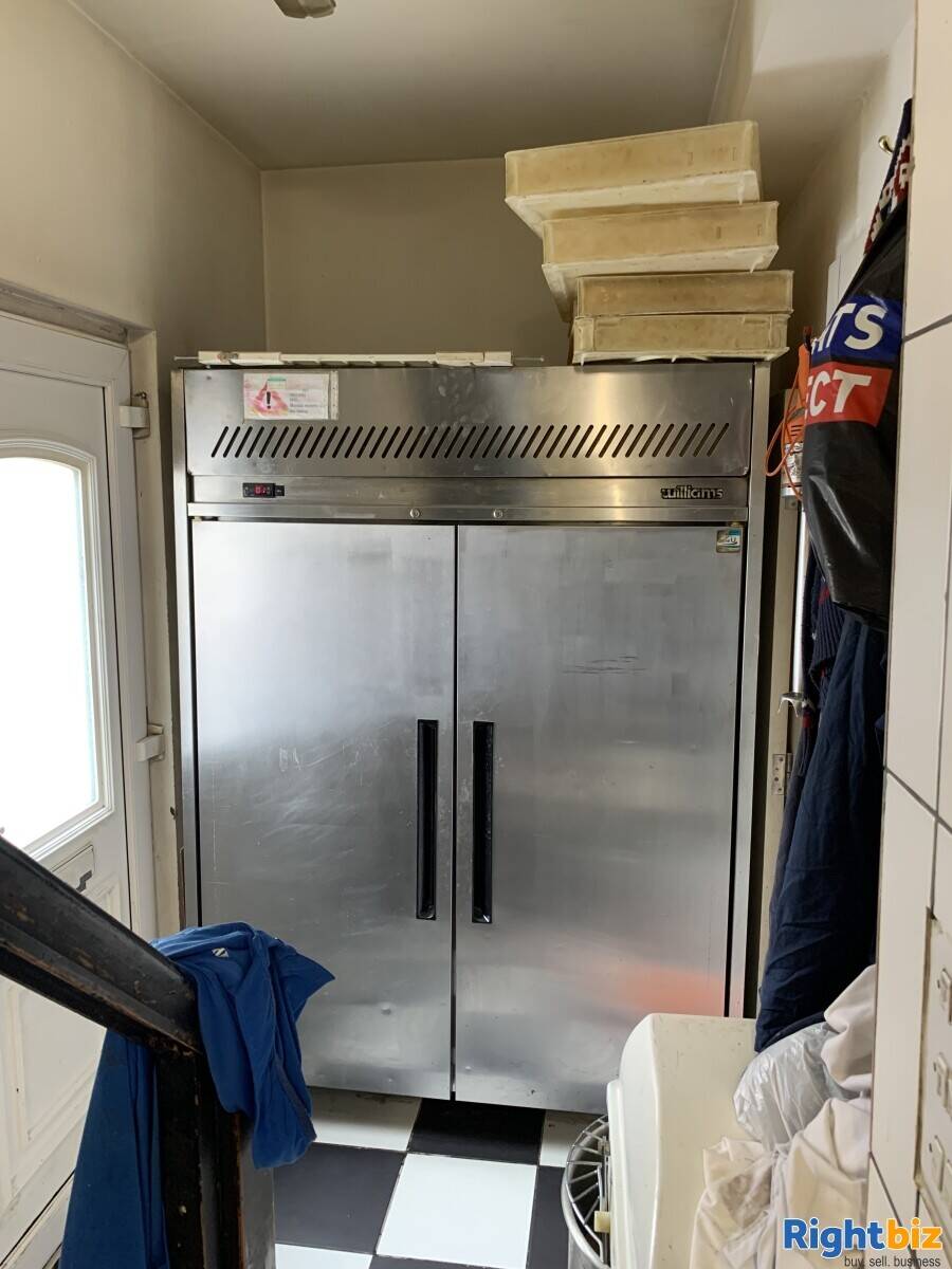 Leasehold Turkish Kebab Pizza Takeaway for Sale in Scarborough, North Yorkshire Photo 15