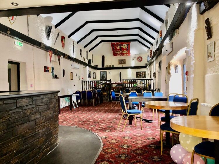 Freehold Public House/Restaurant & Inn Located In Camelford