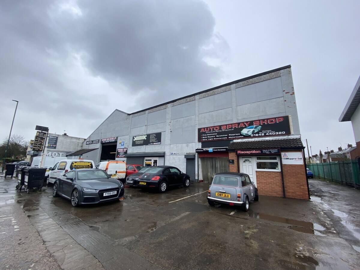 MOT, Service & Repair Garage (Freehold) in Middlesbrough Photo 15