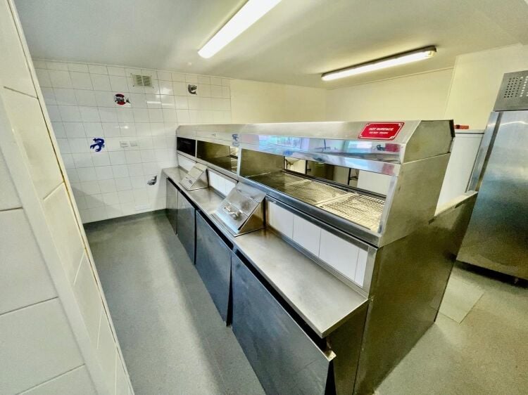 Freehold Fish & Chip Takeaway & Restaurant Located In Newquay Cornwall