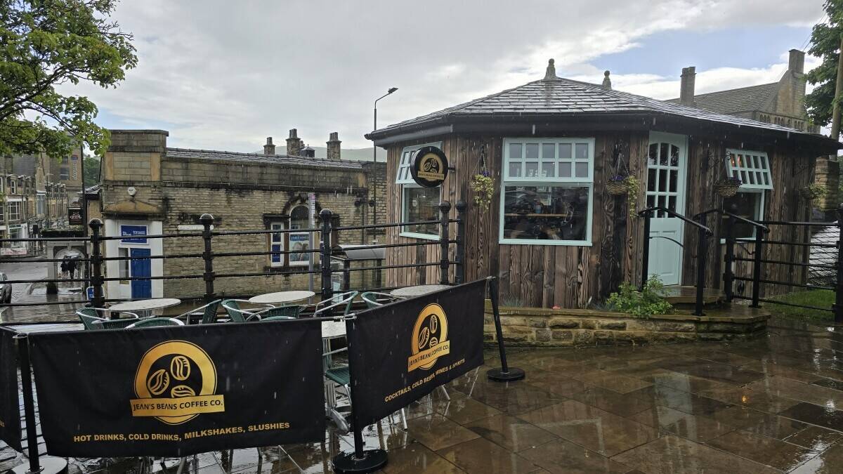 Charming Café for Sale in Glossop: Prime Location & Stunning Building