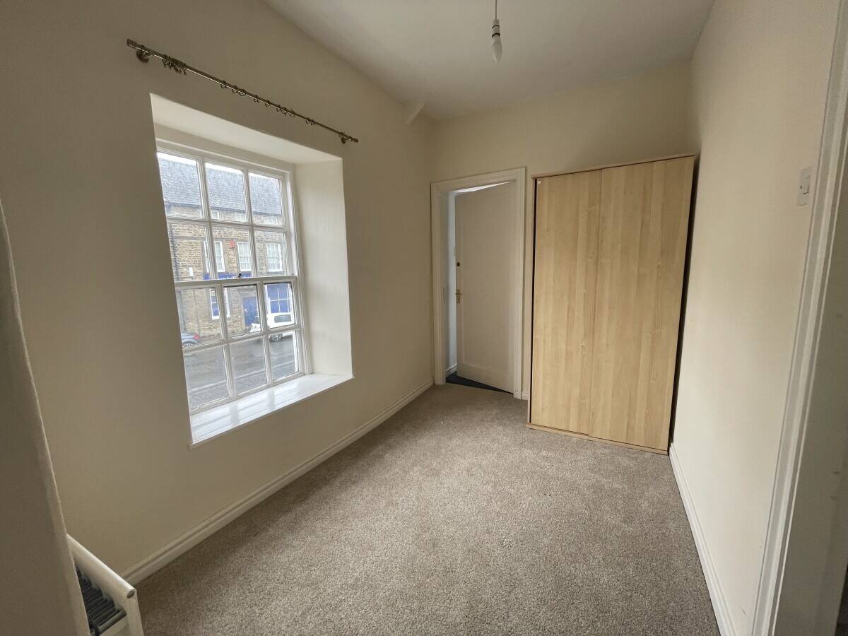 Freehold Commercial Opportunity with 3 Bedroom Property in Darlington, County Durham Photo 15