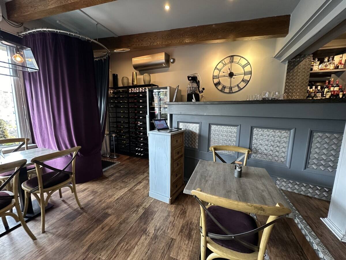 60 Cover Attractive Town Centre Restaurant & 40 Cover Separate Bar Photo 14