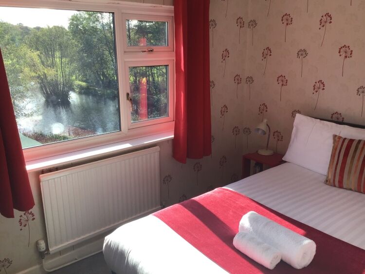 BEAUTIFUL 13 BED GUEST HOUSE with LOVELY OWNERS ACCOM, POWYS Photo 15