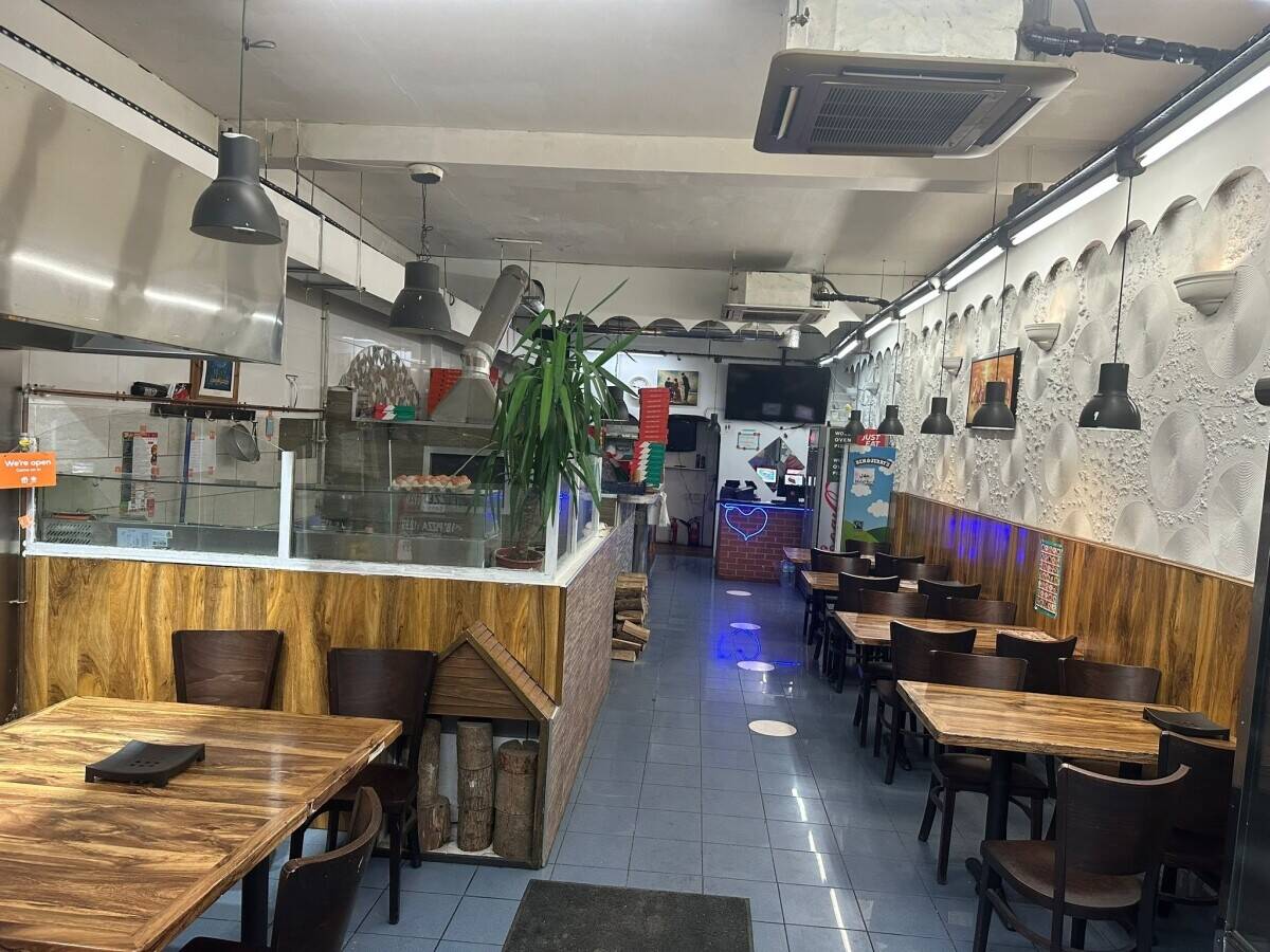 Thriving Restaurant for Sale on Kilburn High Road &ndash; Prime Location, Endless Potential!