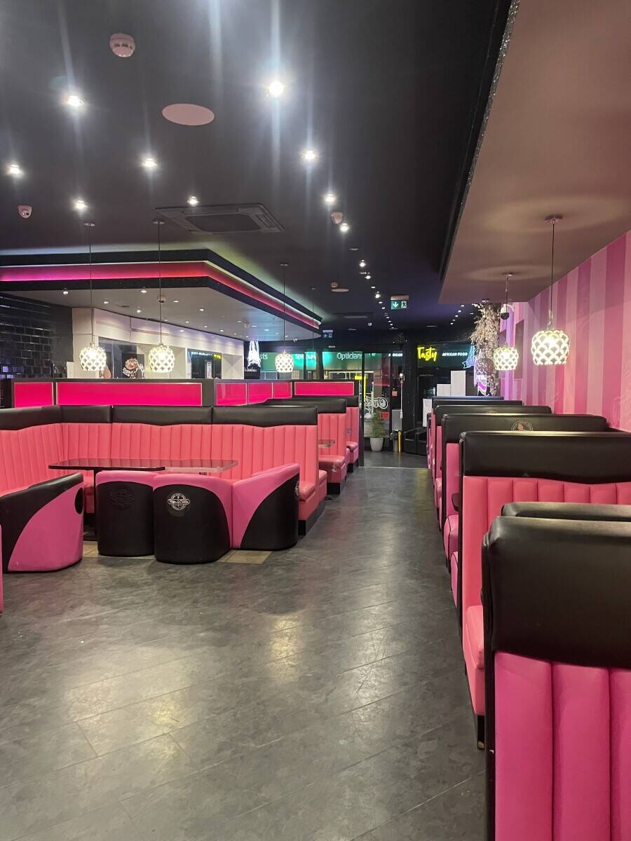 Ice cream / dessert shop for sale Chatham high st 