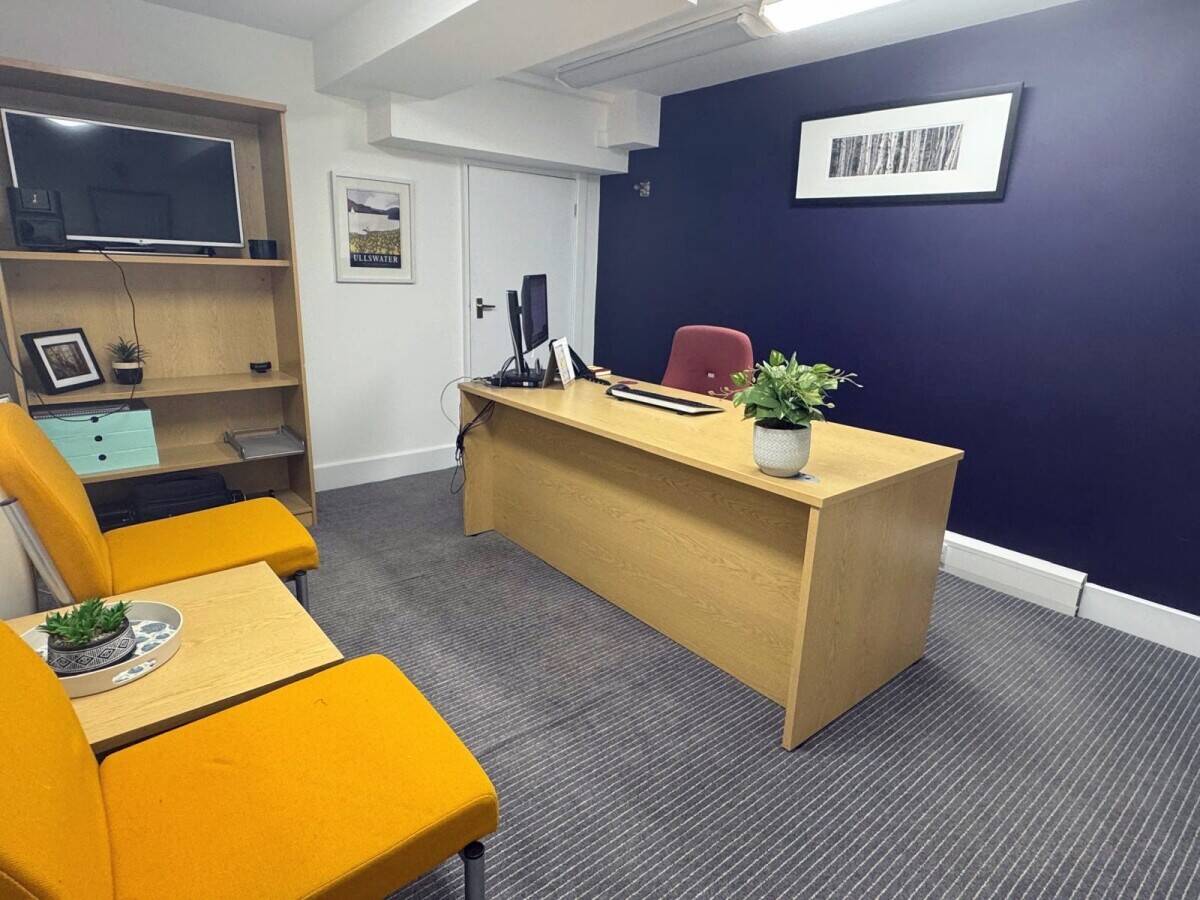 CUMBRIA – CITY CENTRE HOLIDAY APARTMENTS BUSINESS AND FREEHOLD PROPERTY Photo 15