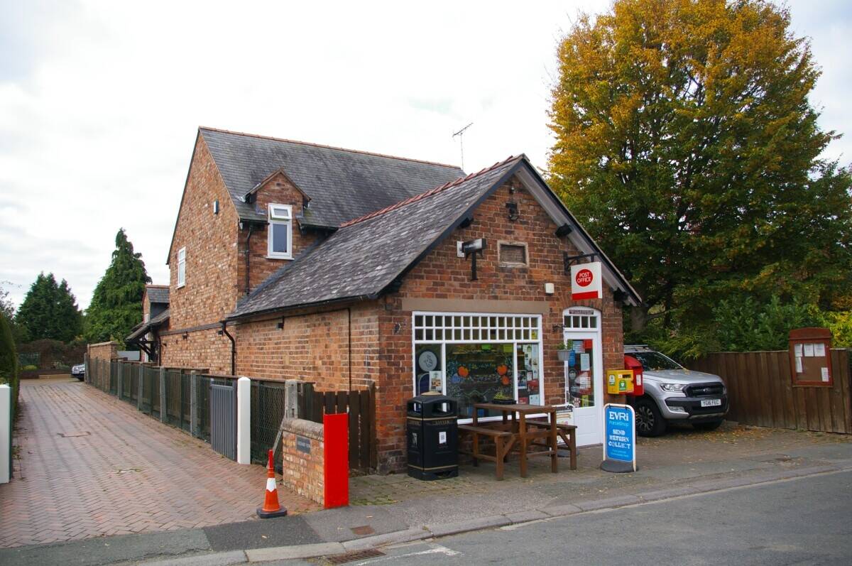 Chester Area, Superb Freehold House & Shop with Convenience Store & Post Office. £675,000 Plus SAV Photo 14