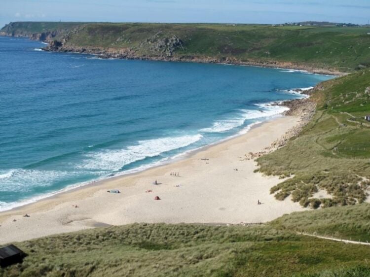 Freehold 6 Bedroom Guest House Located In Sennen Cove