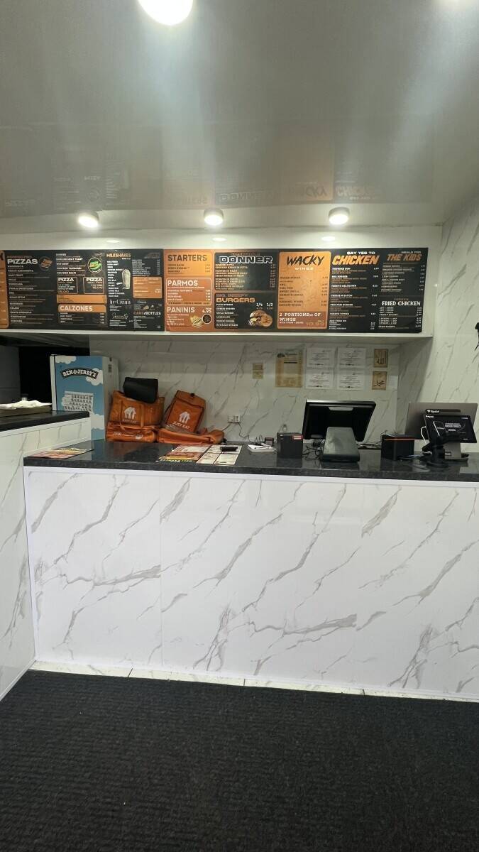 Fast food take-way for sale in Shelf Photo 15