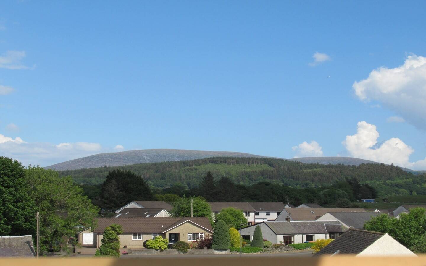 Very Well-known Long-Established Retail Shop Business, with comfortable owners’ accommodation above