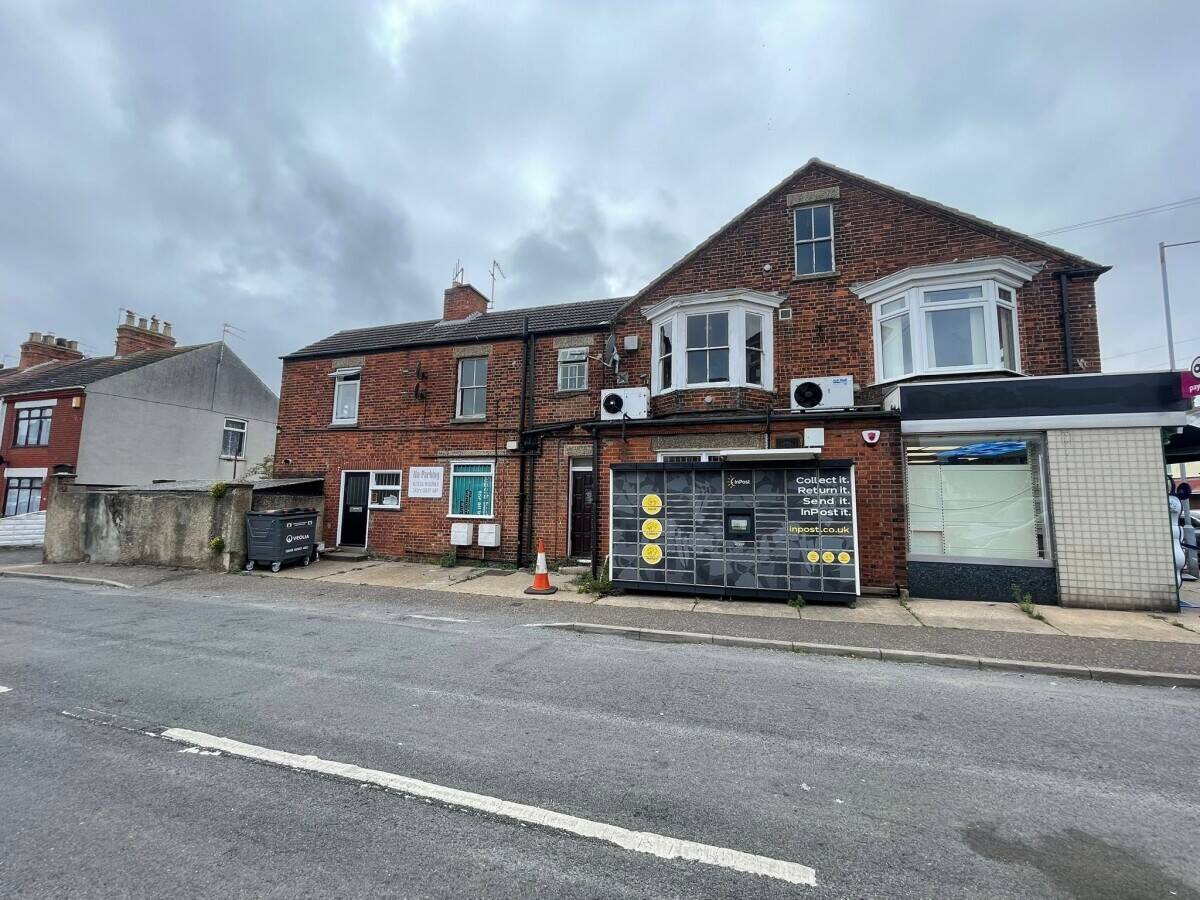 Convenience Stores  for Sale in Great Yarmouth  & 3BhK House Photo 15