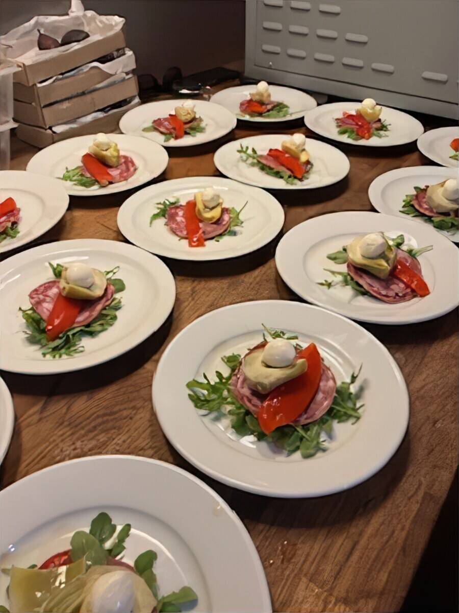 5 Star Authentic Italian Restaurant in the Surrey Hills Photo 15