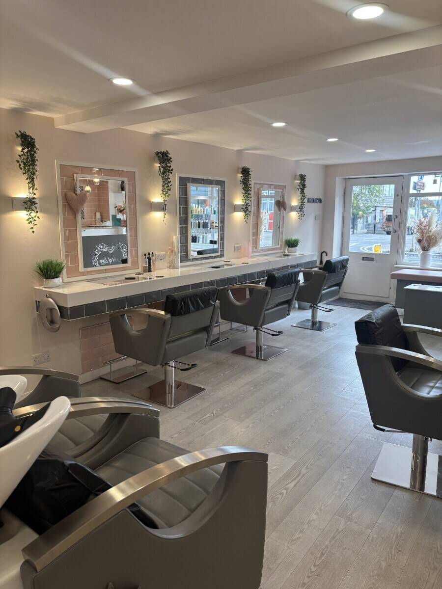 Hair salon for sale in Keynsham Bristol Photo 14