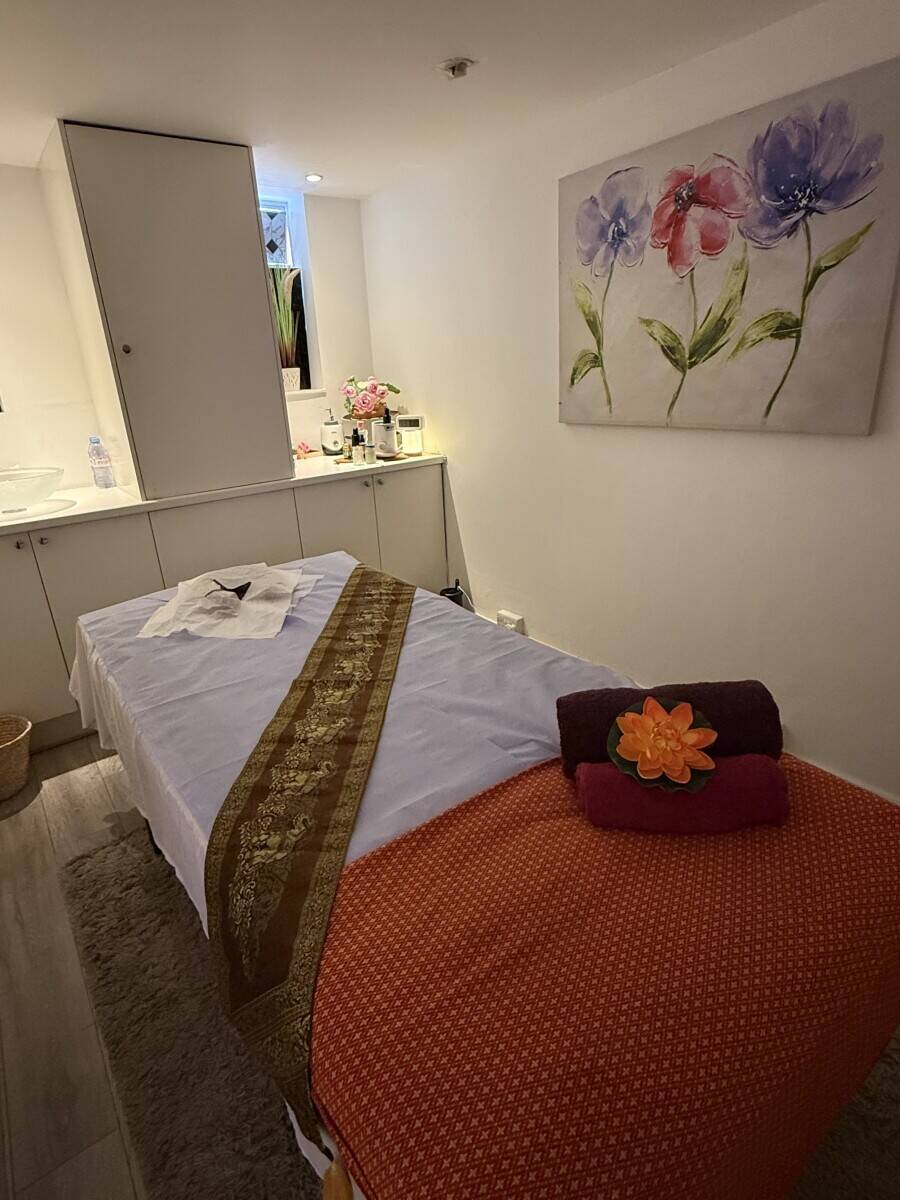 Award Winning Thai Therapy business for Sale in Newbury, Berkshire Photo 15