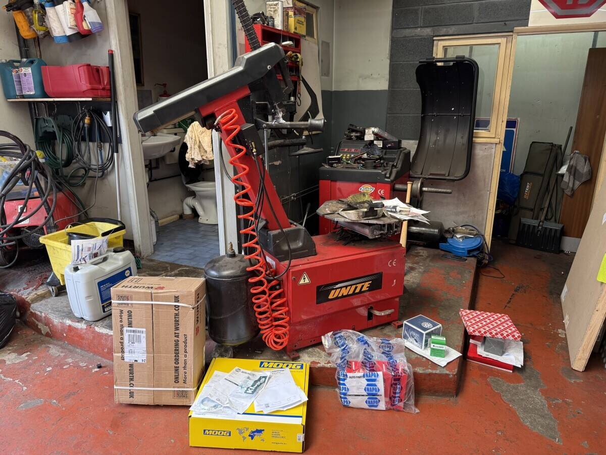 MOT  station car's and m/cycles. Servicing/repair garage. Town centre location.