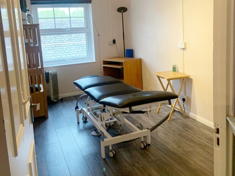 WHOLEFOOD/HEALTHFOOD STORE & THERAPY ROOMS Photo 15