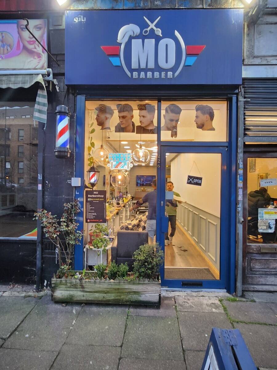 Barber Shop Lease For Sale in Brixton London SW9.